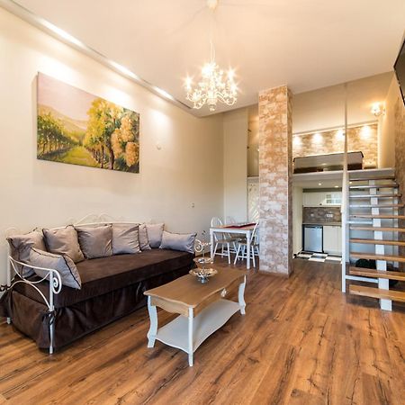 Oinoelia Luxury Suites & Residence Потос Екстериор снимка
