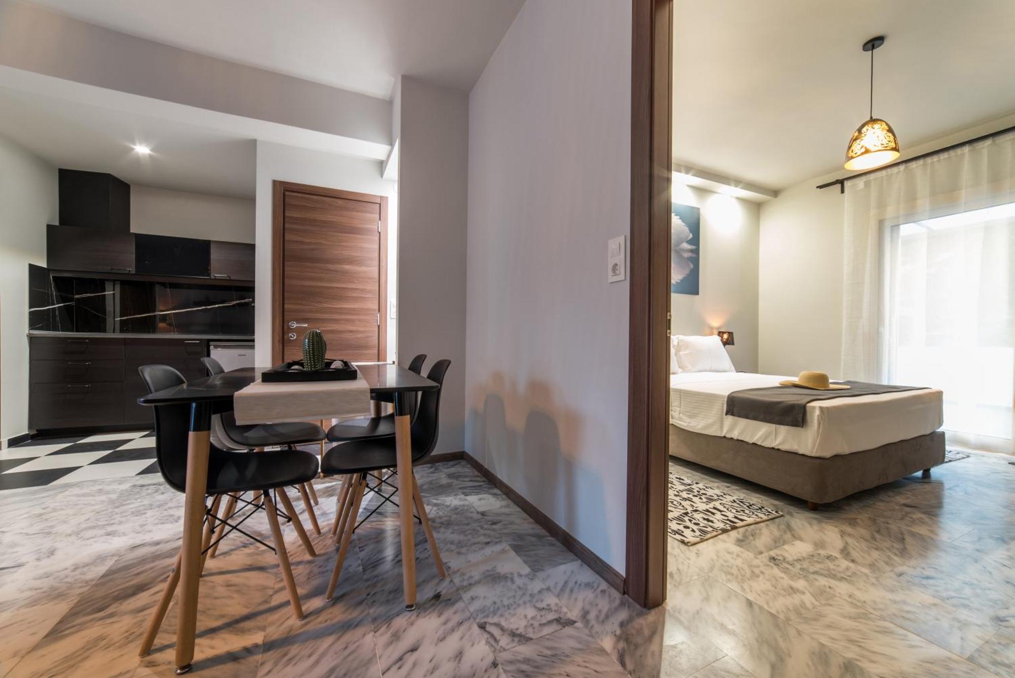 Oinoelia Luxury Suites & Residence Потос Екстериор снимка
