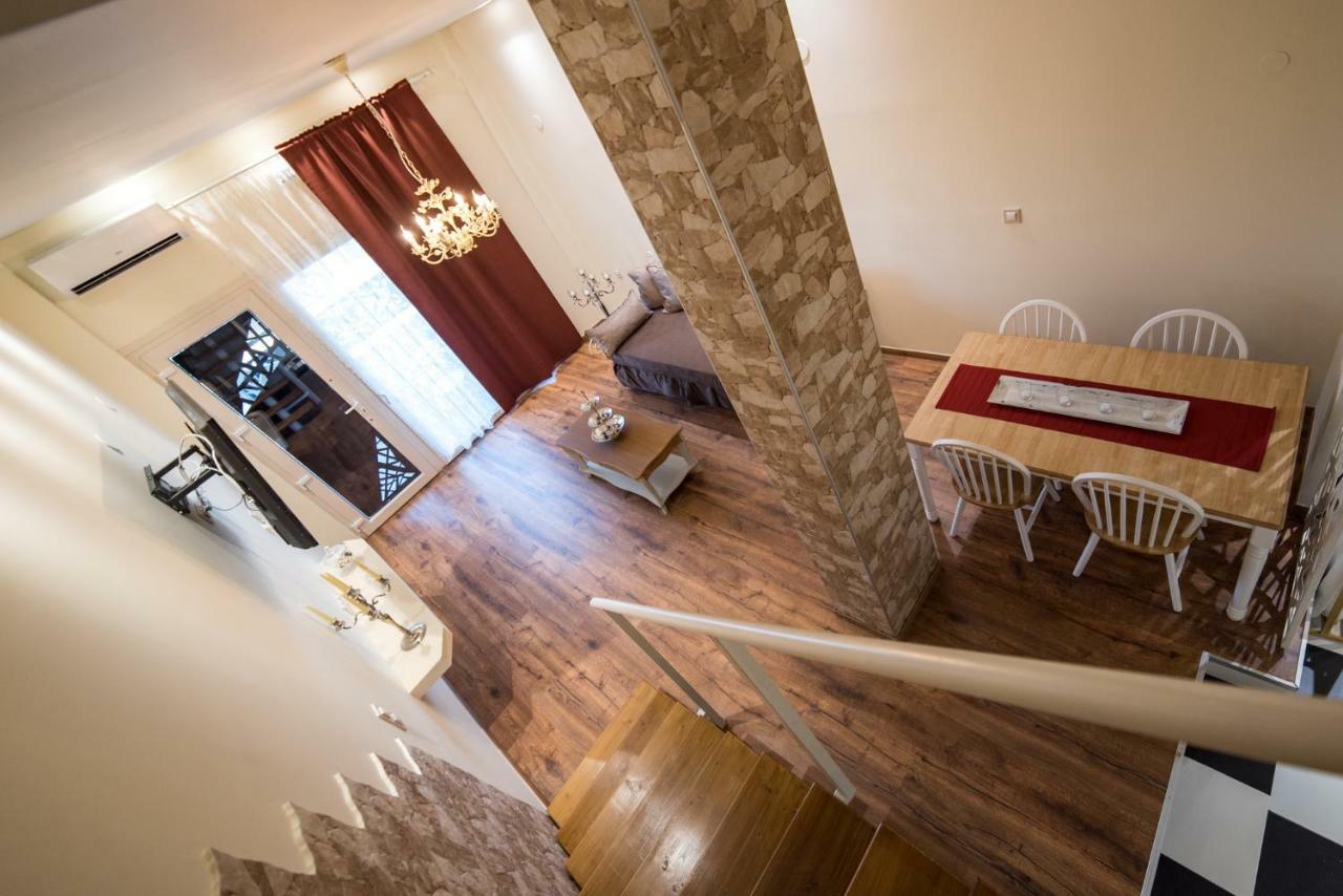 Oinoelia Luxury Suites & Residence Потос Екстериор снимка